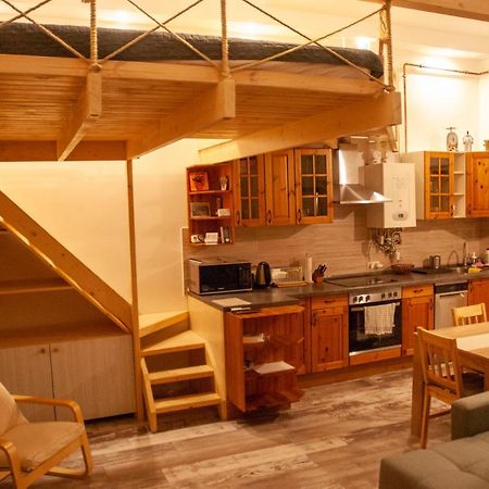 Western Apartman Budapest Esterno foto