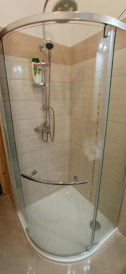 Western Apartman Budapest Esterno foto