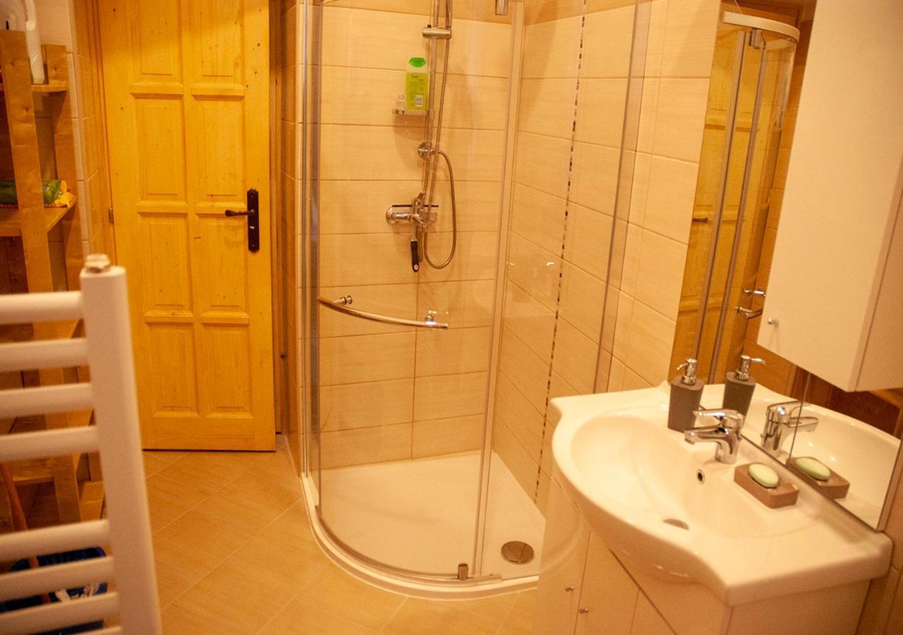 Western Apartman Budapest Esterno foto
