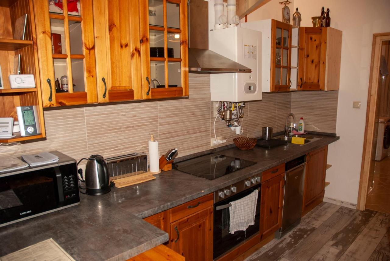 Western Apartman Budapest Esterno foto
